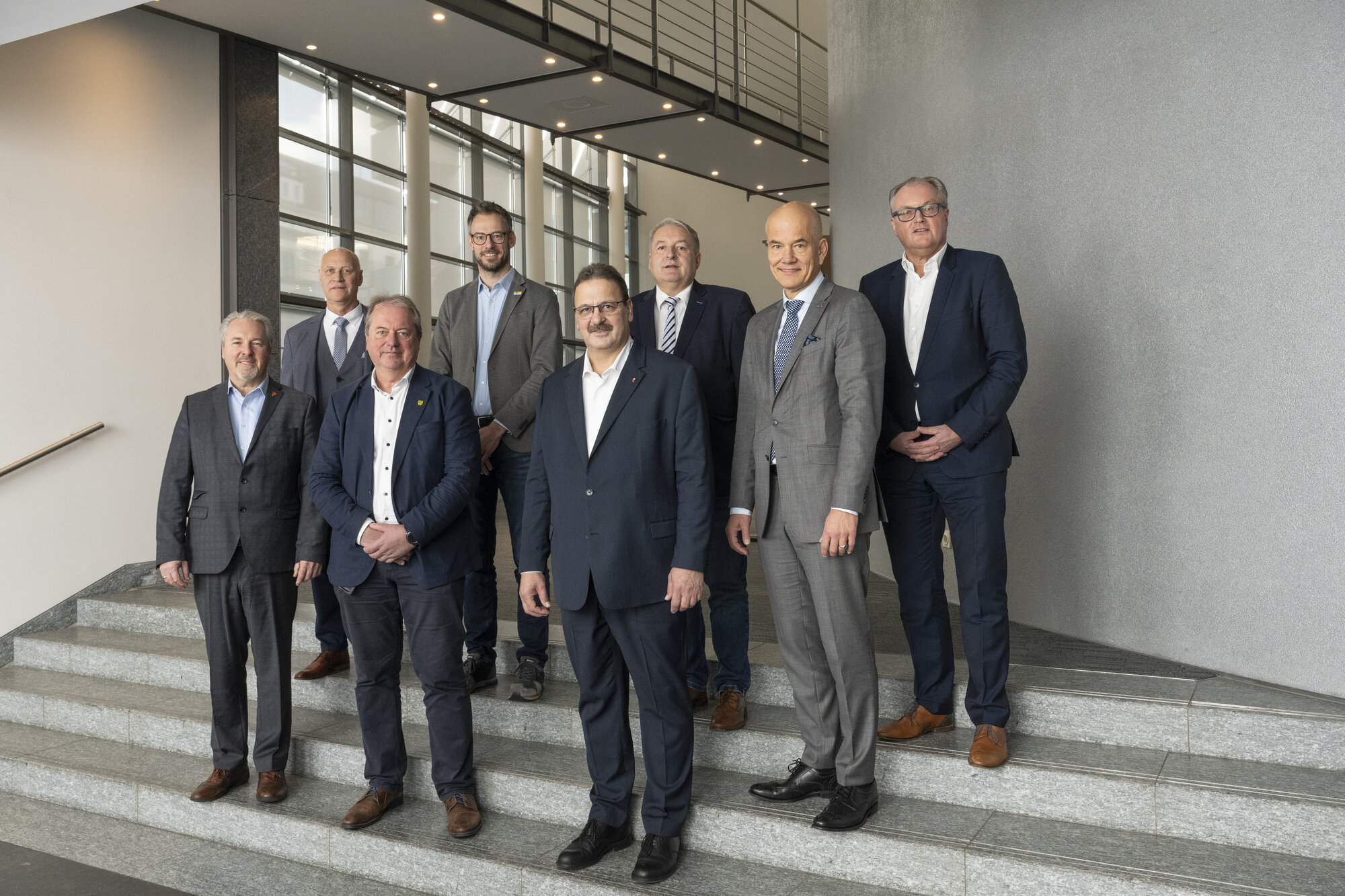 Gruppenfoto mit den Mitgliedern des Vorstandes